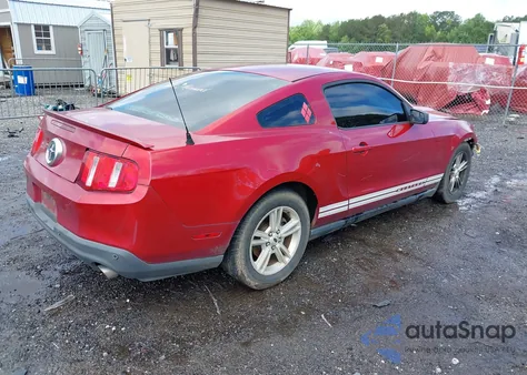 2012 Ford Mustang V6 z USA, uszkodzony, nr VIN 1ZVBP8AM6C5260105